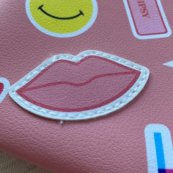 June 2021 Ipsy Bag - Picture 5 of 5